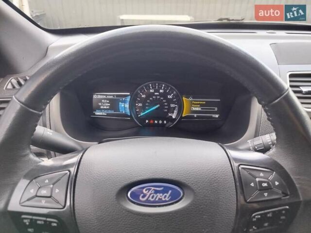 Черный Форд Эксплорер, объемом двигателя 3.5 л и пробегом 155 тыс. км за 22750 $, фото 4 на Automoto.ua