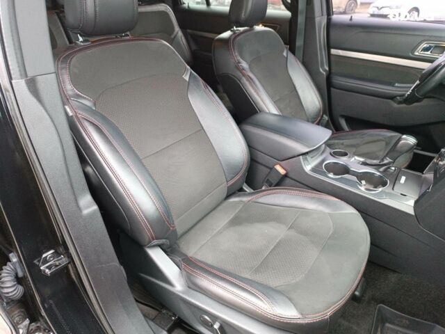 Чорний Форд Експлорер, об'ємом двигуна 3.5 л та пробігом 157 тис. км за 23450 $, фото 37 на Automoto.ua