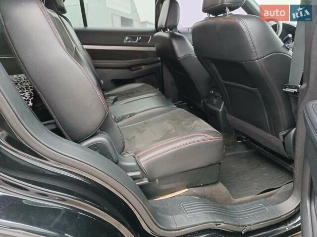 Чорний Форд Експлорер, об'ємом двигуна 3.5 л та пробігом 157 тис. км за 23450 $, фото 42 на Automoto.ua