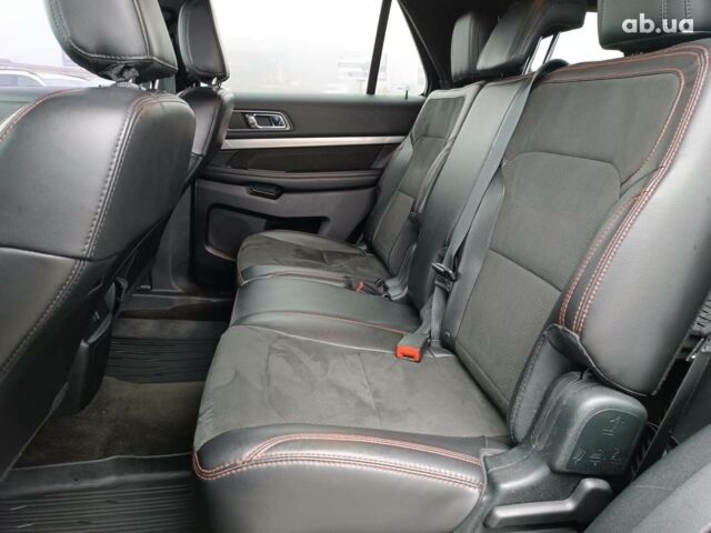 Чорний Форд Експлорер, об'ємом двигуна 3.5 л та пробігом 157 тис. км за 23450 $, фото 45 на Automoto.ua