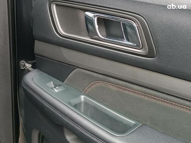 Чорний Форд Експлорер, об'ємом двигуна 3.5 л та пробігом 157 тис. км за 23450 $, фото 39 на Automoto.ua