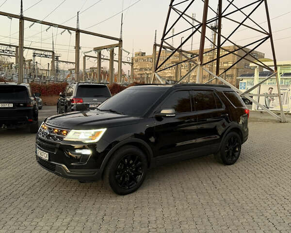 Черный Форд Эксплорер, объемом двигателя 3.5 л и пробегом 104 тыс. км за 22000 $, фото 3 на Automoto.ua