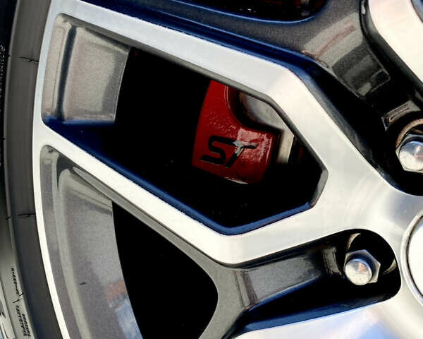 Чорний Форд Експлорер, об'ємом двигуна 3.5 л та пробігом 140 тис. км за 21999 $, фото 8 на Automoto.ua