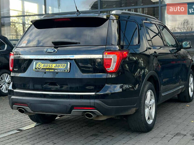 Черный Форд Эксплорер, объемом двигателя 3.5 л и пробегом 50 тыс. км за 23800 $, фото 5 на Automoto.ua