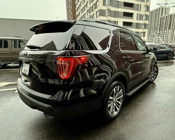 Черный Форд Эксплорер, объемом двигателя 3.5 л и пробегом 233 тыс. км за 23500 $, фото 4 на Automoto.ua