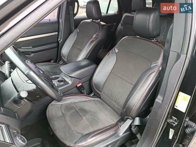 Чорний Форд Експлорер, об'ємом двигуна 3.5 л та пробігом 157 тис. км за 23450 $, фото 27 на Automoto.ua