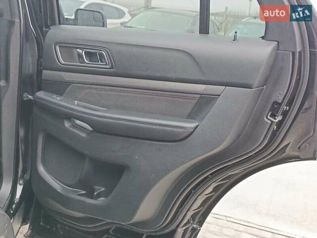 Чорний Форд Експлорер, об'ємом двигуна 3.5 л та пробігом 157 тис. км за 23450 $, фото 38 на Automoto.ua