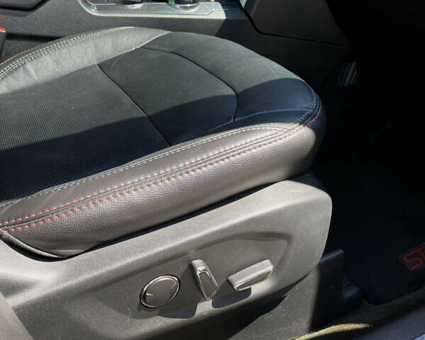 Чорний Форд Експлорер, об'ємом двигуна 3.5 л та пробігом 140 тис. км за 21999 $, фото 26 на Automoto.ua