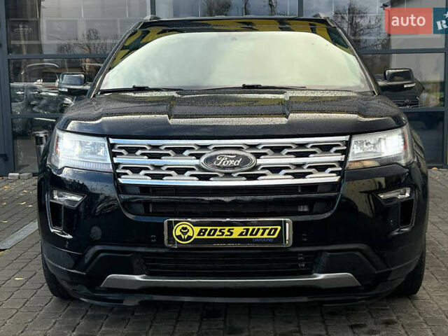 Черный Форд Эксплорер, объемом двигателя 3.5 л и пробегом 50 тыс. км за 23800 $, фото 1 на Automoto.ua