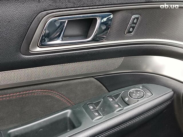 Чорний Форд Експлорер, об'ємом двигуна 3.5 л та пробігом 157 тис. км за 23450 $, фото 33 на Automoto.ua