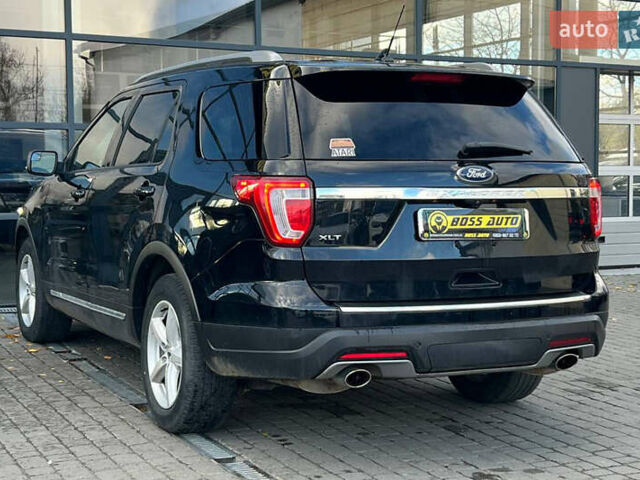 Черный Форд Эксплорер, объемом двигателя 3.5 л и пробегом 50 тыс. км за 23800 $, фото 3 на Automoto.ua