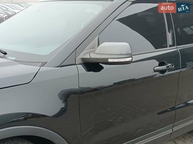 Чорний Форд Експлорер, об'ємом двигуна 3.5 л та пробігом 157 тис. км за 23450 $, фото 4 на Automoto.ua