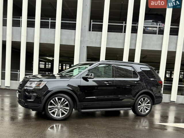Черный Форд Эксплорер, объемом двигателя 3.5 л и пробегом 233 тыс. км за 23500 $, фото 1 на Automoto.ua