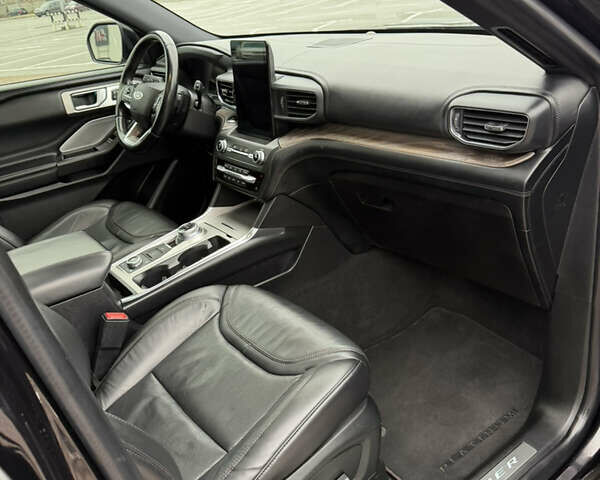 Черный Форд Эксплорер, объемом двигателя 2.96 л и пробегом 93 тыс. км за 29100 $, фото 27 на Automoto.ua