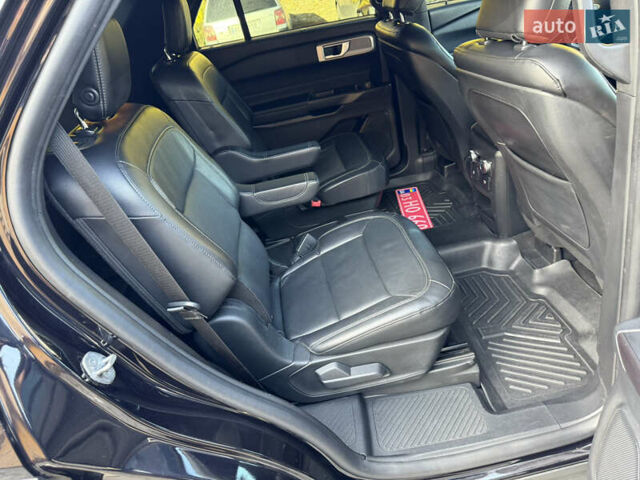 Чорний Форд Експлорер, об'ємом двигуна 2.3 л та пробігом 126 тис. км за 19300 $, фото 79 на Automoto.ua