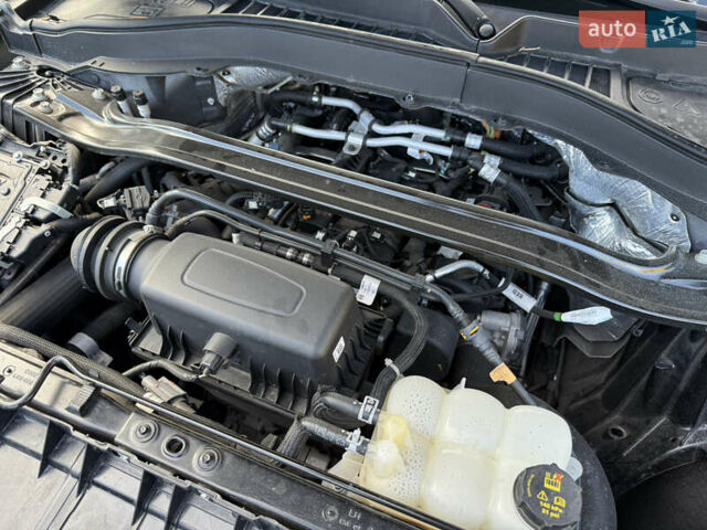 Чорний Форд Експлорер, об'ємом двигуна 2.3 л та пробігом 126 тис. км за 19300 $, фото 116 на Automoto.ua