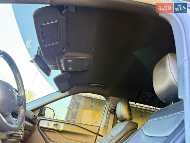 Чорний Форд Експлорер, об'ємом двигуна 2.3 л та пробігом 126 тис. км за 19300 $, фото 66 на Automoto.ua