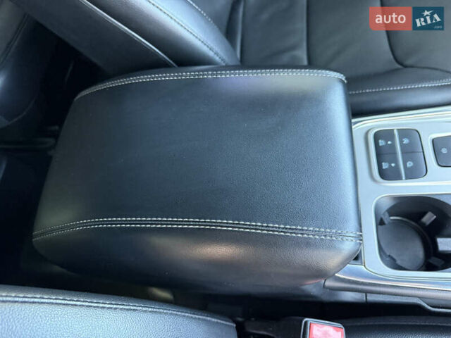 Чорний Форд Експлорер, об'ємом двигуна 2.3 л та пробігом 126 тис. км за 19300 $, фото 95 на Automoto.ua