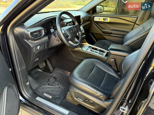 Чорний Форд Експлорер, об'ємом двигуна 2.3 л та пробігом 126 тис. км за 19300 $, фото 56 на Automoto.ua