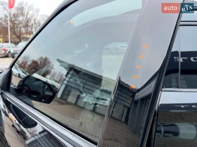 Чорний Форд Експлорер, об'ємом двигуна 2.96 л та пробігом 94 тис. км за 30900 $, фото 13 на Automoto.ua