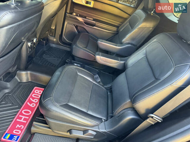 Чорний Форд Експлорер, об'ємом двигуна 2.3 л та пробігом 126 тис. км за 19300 $, фото 69 на Automoto.ua