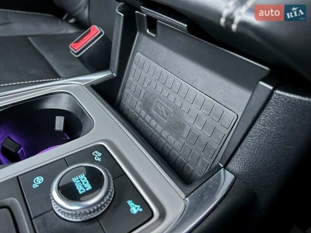 Чорний Форд Експлорер, об'ємом двигуна 2.96 л та пробігом 94 тис. км за 30900 $, фото 42 на Automoto.ua