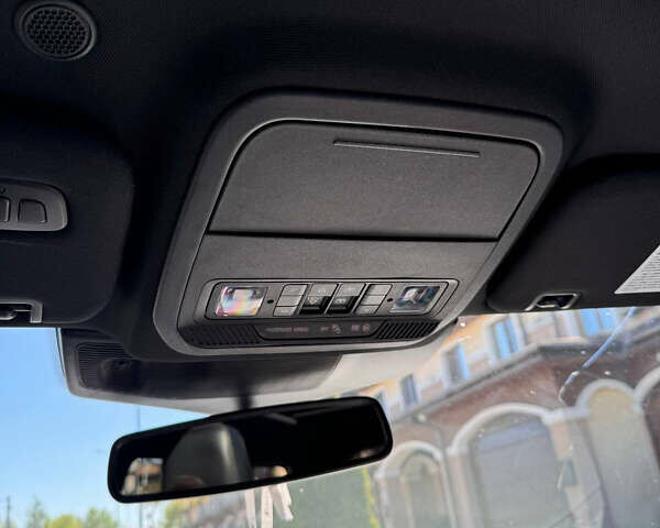 Черный Форд Эксплорер, объемом двигателя 2.26 л и пробегом 146 тыс. км за 26000 $, фото 15 на Automoto.ua