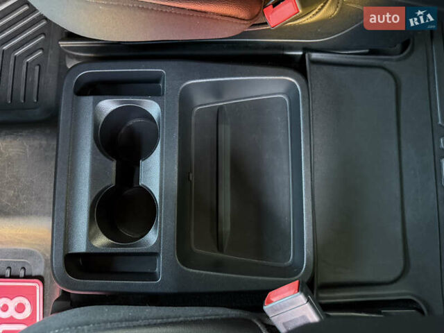 Чорний Форд Експлорер, об'ємом двигуна 2.3 л та пробігом 126 тис. км за 19300 $, фото 72 на Automoto.ua
