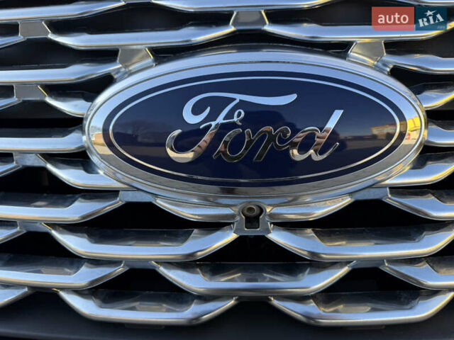 Чорний Форд Експлорер, об'ємом двигуна 2.3 л та пробігом 126 тис. км за 19300 $, фото 44 на Automoto.ua