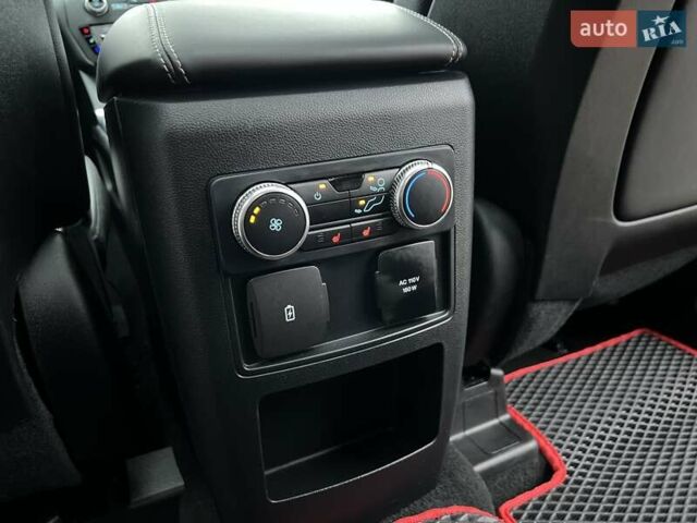 Чорний Форд Експлорер, об'ємом двигуна 2.96 л та пробігом 94 тис. км за 30900 $, фото 46 на Automoto.ua