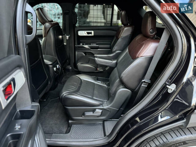 Форд Эксплорер 2020 в Киеве на Automoto.ua Черный Форд Эксплорер, объемом двигателя 2.96 л и пробегом 87 тыс. км за 32900 $, фото 27 на Automoto.ua