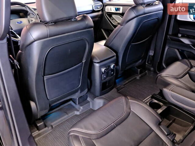 Форд Эксплорер 2020 в Одессе на Automoto.ua Черный Форд Эксплорер, объемом двигателя 3 л и пробегом 86 тыс. км за 29900 $, фото 33 на Automoto.ua