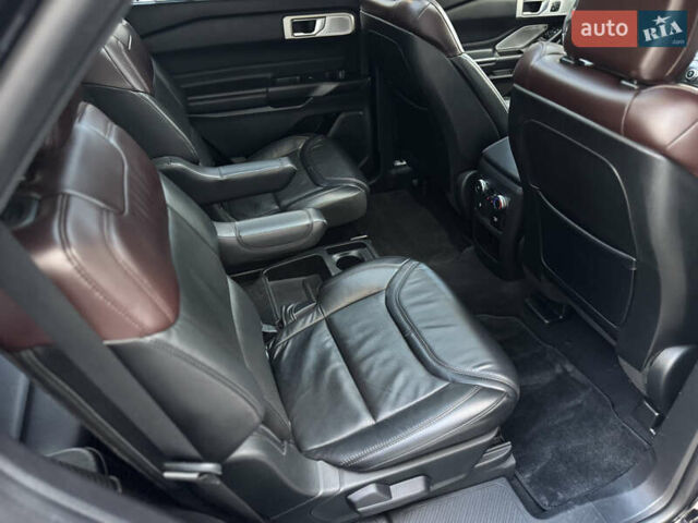 Форд Эксплорер 2020 в Киеве на Automoto.ua Черный Форд Эксплорер, объемом двигателя 2.96 л и пробегом 87 тыс. км за 32900 $, фото 30 на Automoto.ua