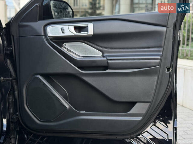 Форд Эксплорер 2020 в Киеве на Automoto.ua Черный Форд Эксплорер, объемом двигателя 2.96 л и пробегом 87 тыс. км за 32900 $, фото 80 на Automoto.ua