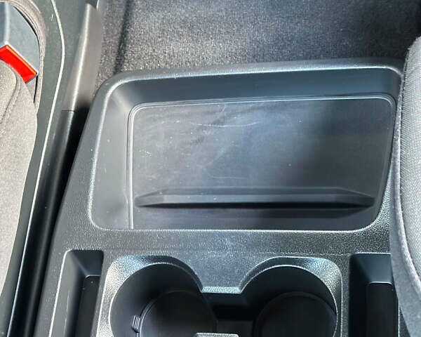 Черный Форд Эксплорер, объемом двигателя 2.26 л и пробегом 54 тыс. км за 27000 $, фото 34 на Automoto.ua