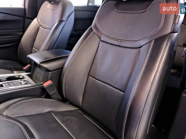 Форд Эксплорер 2020 в Одессе на Automoto.ua Черный Форд Эксплорер, объемом двигателя 3 л и пробегом 86 тыс. км за 29900 $, фото 30 на Automoto.ua