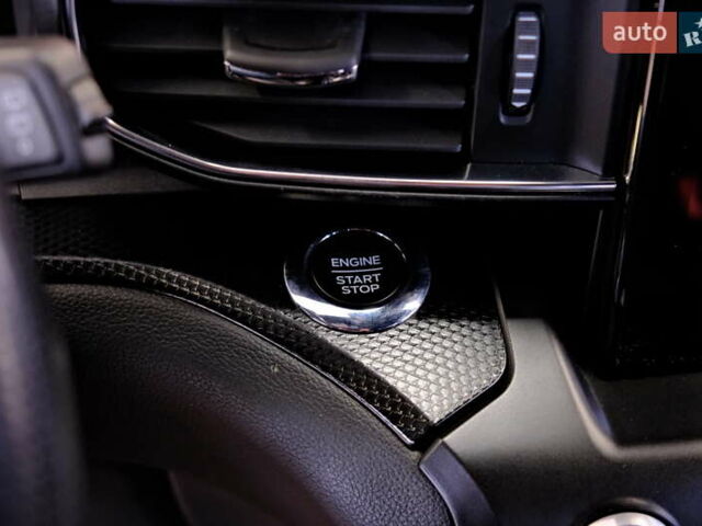 Форд Эксплорер 2020 в Одессе на Automoto.ua Черный Форд Эксплорер, объемом двигателя 3 л и пробегом 86 тыс. км за 29900 $, фото 18 на Automoto.ua