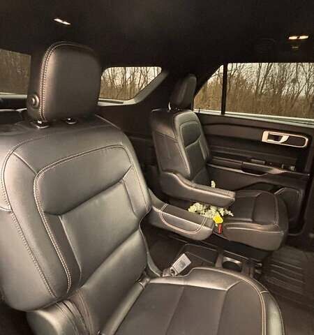 Черный Форд Эксплорер, объемом двигателя 2.26 л и пробегом 129 тыс. км за 25500 $, фото 17 на Automoto.ua