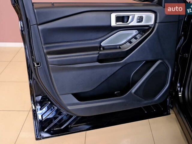 Форд Эксплорер 2020 в Одессе на Automoto.ua Черный Форд Эксплорер, объемом двигателя 3 л и пробегом 86 тыс. км за 29900 $, фото 27 на Automoto.ua