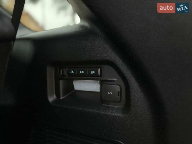 Чорний Форд Експлорер, об'ємом двигуна 3 л та пробігом 90 тис. км за 26600 $, фото 61 на Automoto.ua