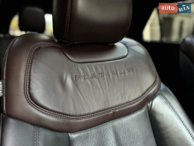 Форд Эксплорер 2020 в Киеве на Automoto.ua Черный Форд Эксплорер, объемом двигателя 2.96 л и пробегом 87 тыс. км за 32900 $, фото 35 на Automoto.ua