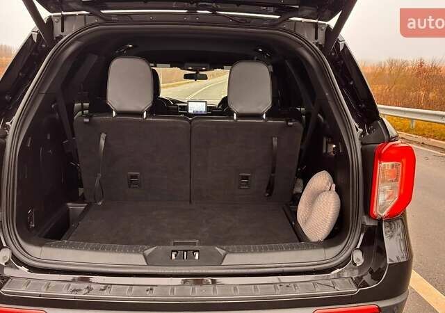 Черный Форд Эксплорер, объемом двигателя 2.26 л и пробегом 129 тыс. км за 25500 $, фото 6 на Automoto.ua