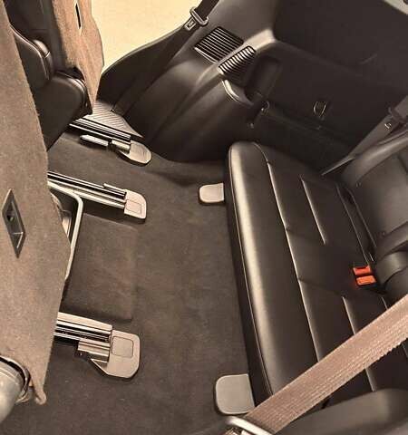 Черный Форд Эксплорер, объемом двигателя 2.26 л и пробегом 129 тыс. км за 25500 $, фото 16 на Automoto.ua