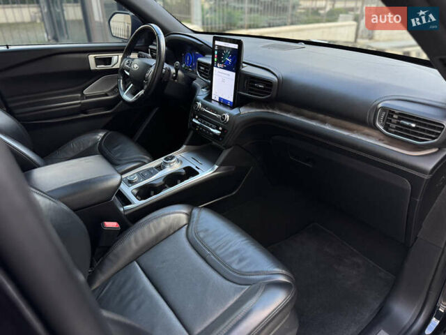 Форд Эксплорер 2020 в Киеве на Automoto.ua Черный Форд Эксплорер, объемом двигателя 2.96 л и пробегом 87 тыс. км за 32900 $, фото 83 на Automoto.ua