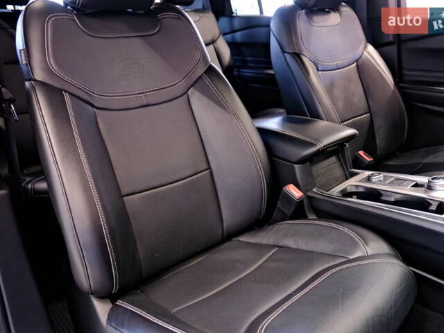 Форд Эксплорер 2020 в Одессе на Automoto.ua Черный Форд Эксплорер, объемом двигателя 3 л и пробегом 86 тыс. км за 29900 $, фото 46 на Automoto.ua