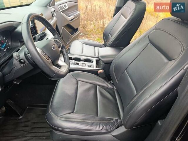 Черный Форд Эксплорер, объемом двигателя 2.26 л и пробегом 88 тыс. км за 28500 $, фото 38 на Automoto.ua