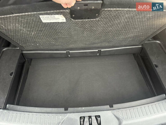 Черный Форд Эксплорер, объемом двигателя 2.26 л и пробегом 125 тыс. км за 23700 $, фото 40 на Automoto.ua