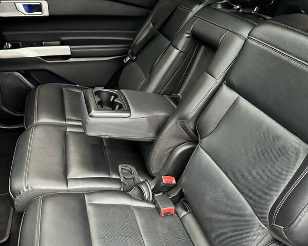 Чорний Форд Експлорер, об'ємом двигуна 2.26 л та пробігом 109 тис. км за 31300 $, фото 25 на Automoto.ua