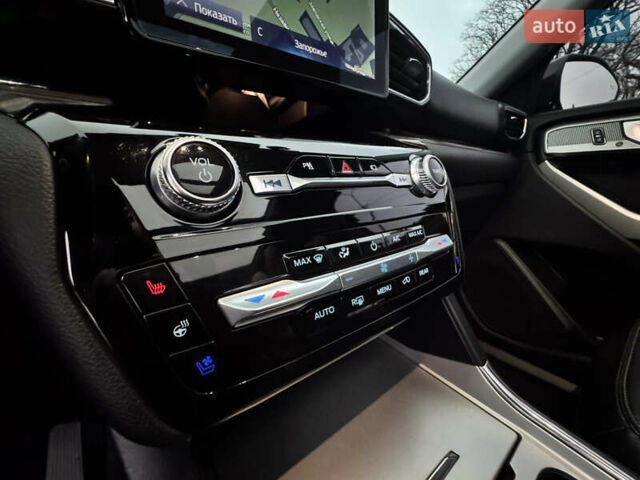 Чорний Форд Експлорер, об'ємом двигуна 2.26 л та пробігом 109 тис. км за 31300 $, фото 20 на Automoto.ua