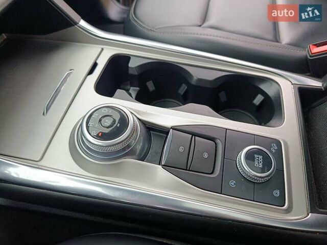 Черный Форд Эксплорер, объемом двигателя 2.26 л и пробегом 88 тыс. км за 28500 $, фото 35 на Automoto.ua